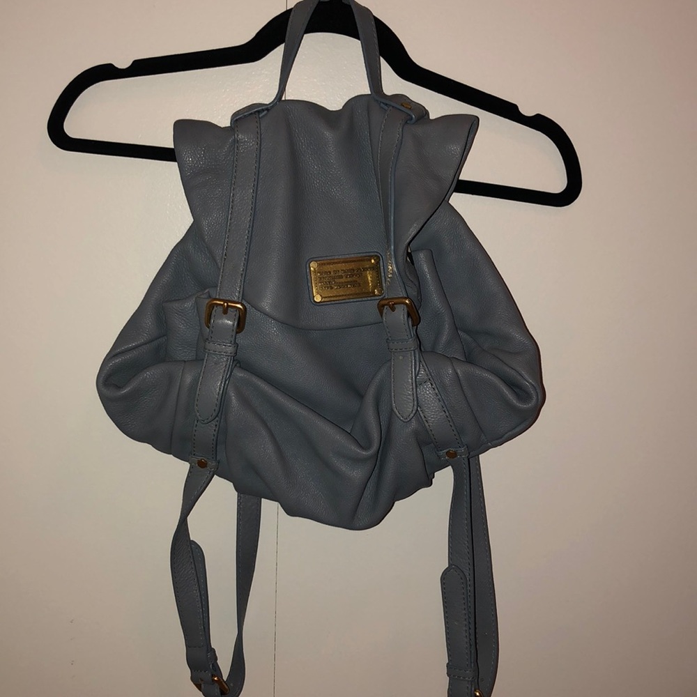 blue leather marc jacobs backpack
